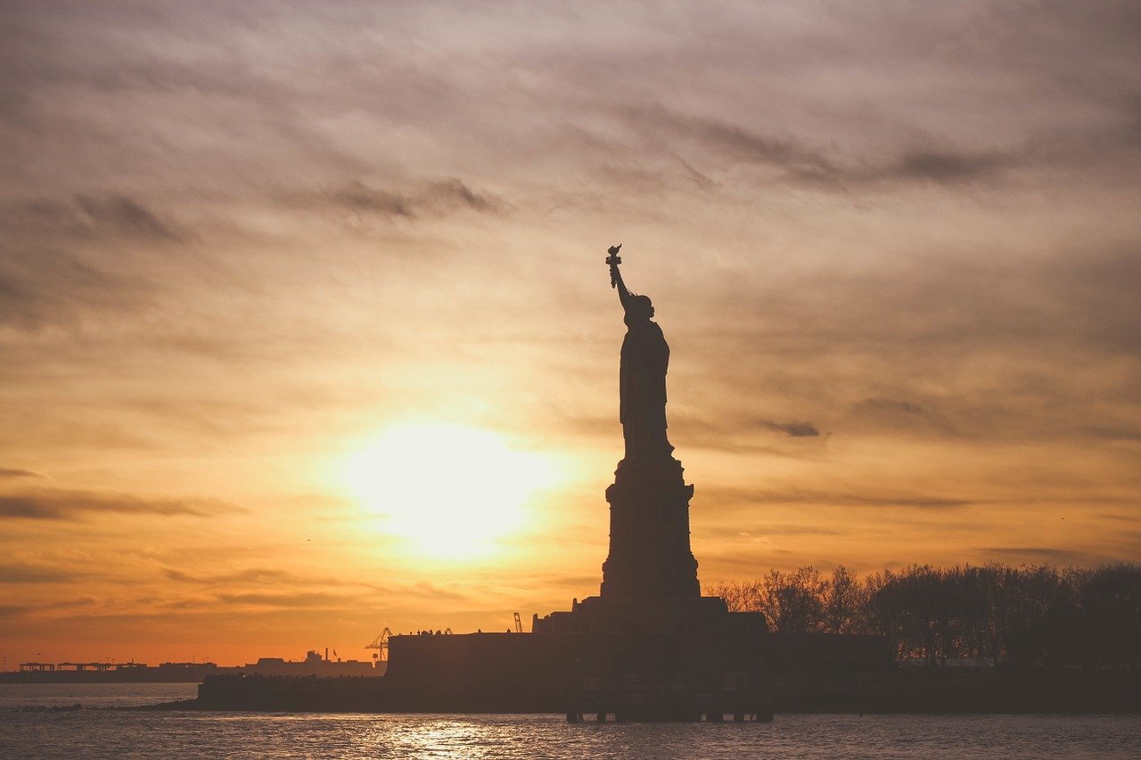 Best Monuments to see in NYC Featured Image